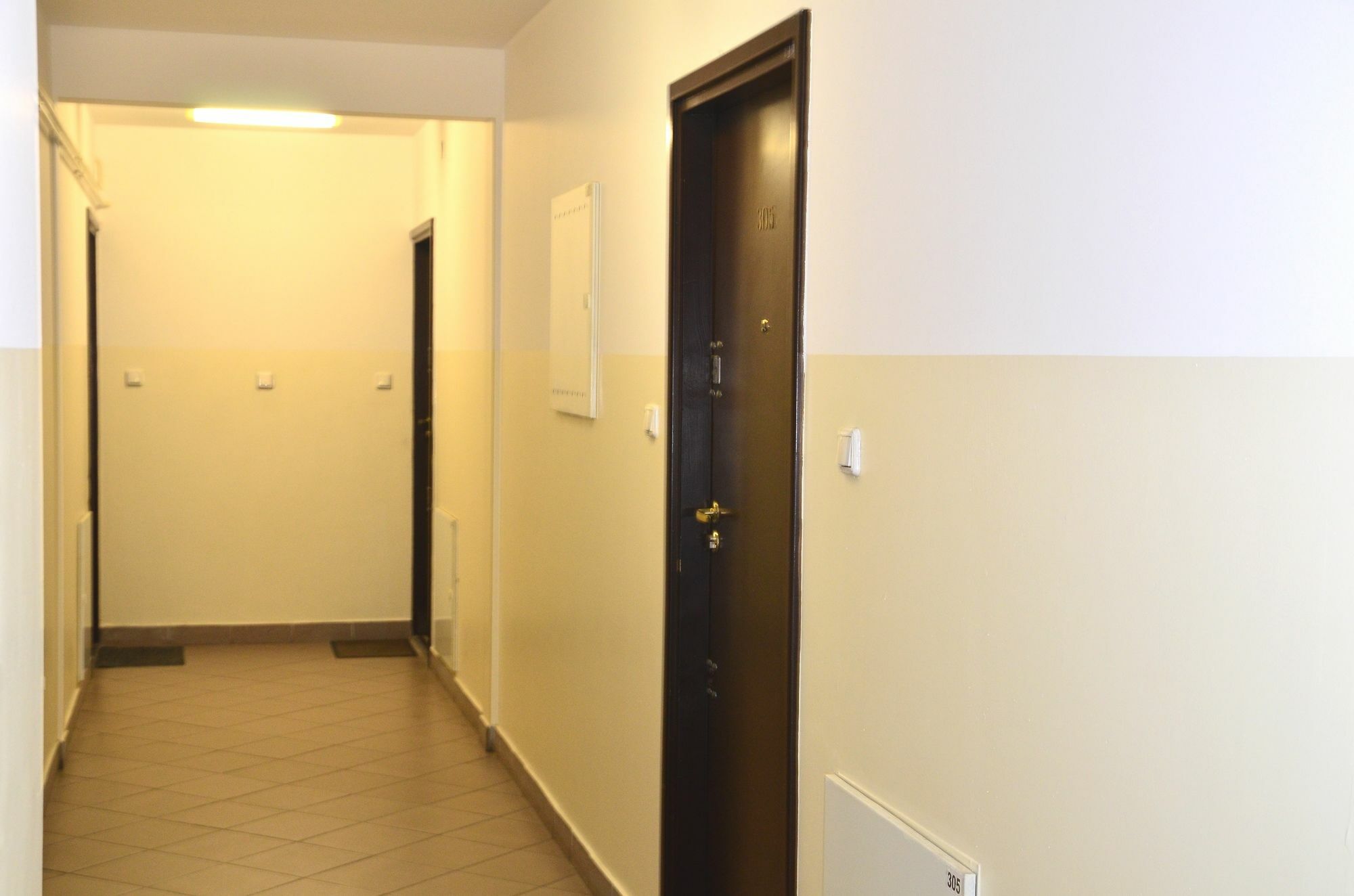 Aluzyjna Erapartments Jabłonna Eksteriør bilde